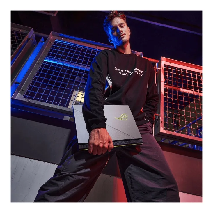 لپ تاپ 16 اینچی ایسوس مدل ROG Strix G16 G614JVR-ES94-i9 14900HX-32GB DDR5-1TB SSD-RTX4060-QHD-W - کاستوم شده