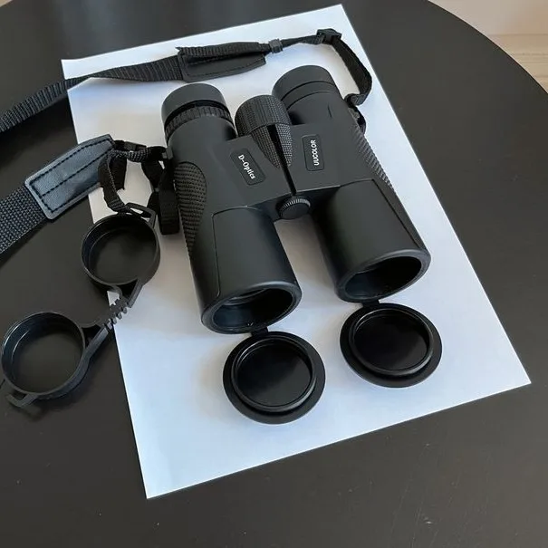 دوربین دوچشمی دی-اپتیک مدل بزرگنمایی 12X42