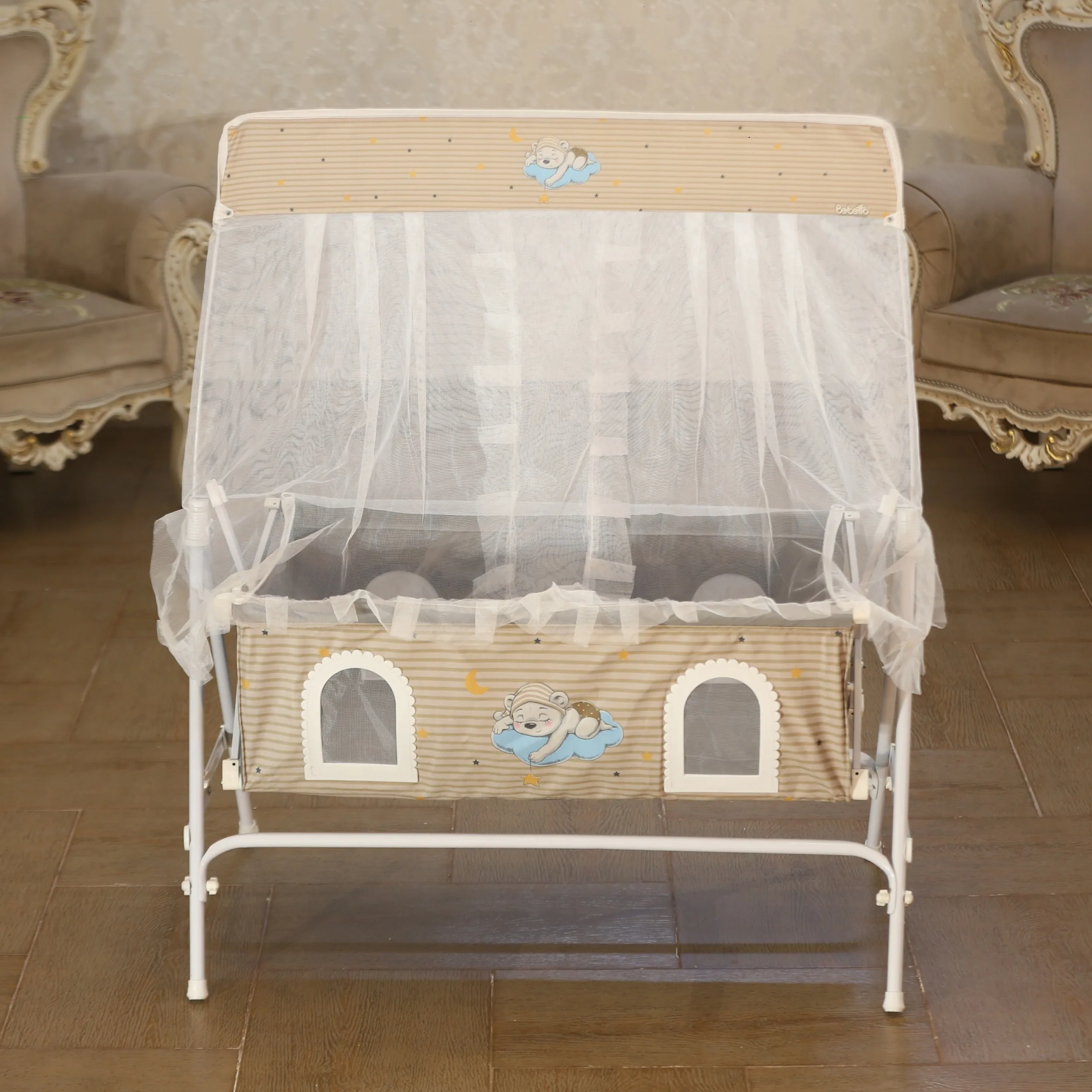 گهواره نوزاد شادی مدل مخمل طرح خرس خوابیده