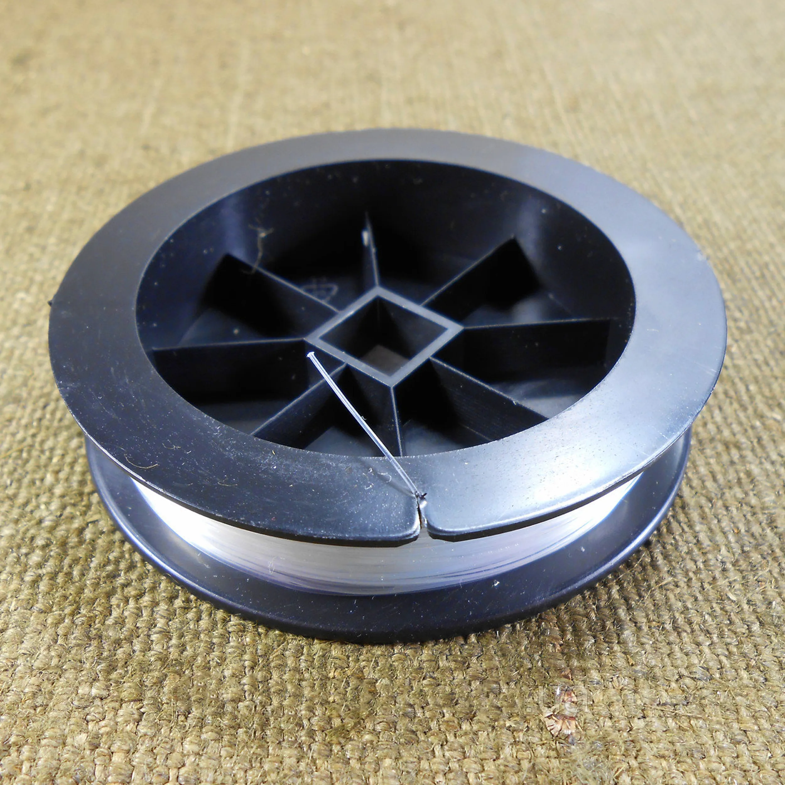 نخ ماهیگیری بالساکس مدل White Peacock-Fluorocarbon سایز 0.35 میلی متر