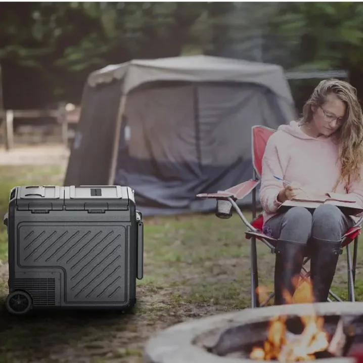 یخچال خودرو گرین لاین مدل GNCF55S ظرفیت 55 لیتر