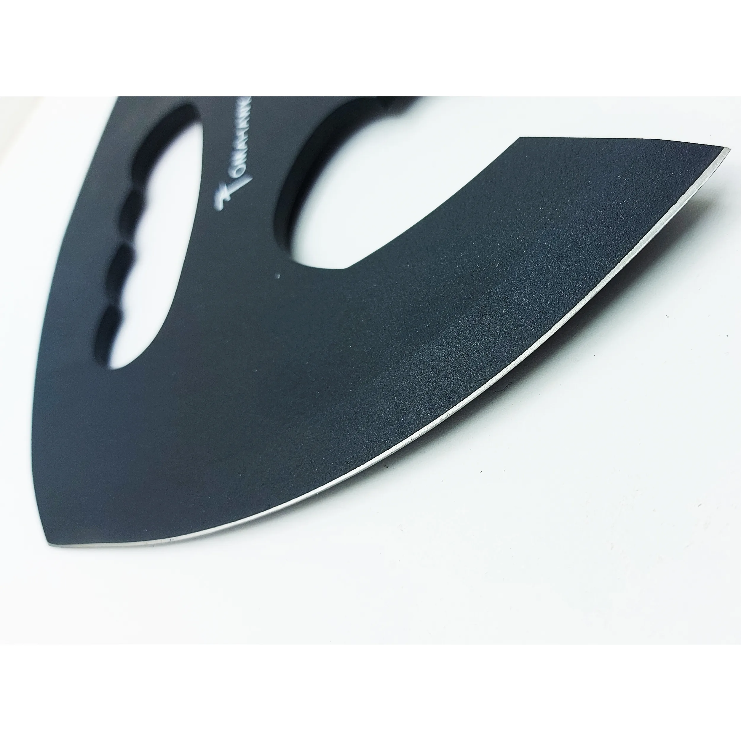 تبر سفری توماهاوک مدل Typic