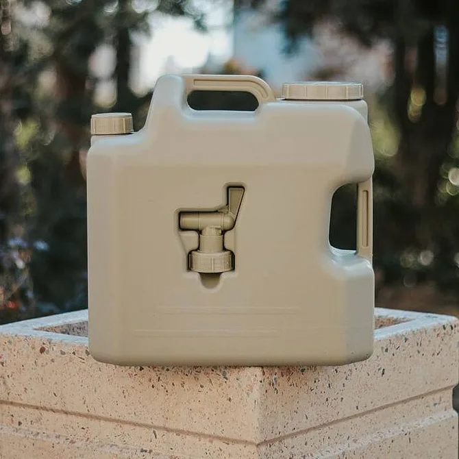 نگهدارنده آب لايف کمپ مدل سه حالته کد 45824