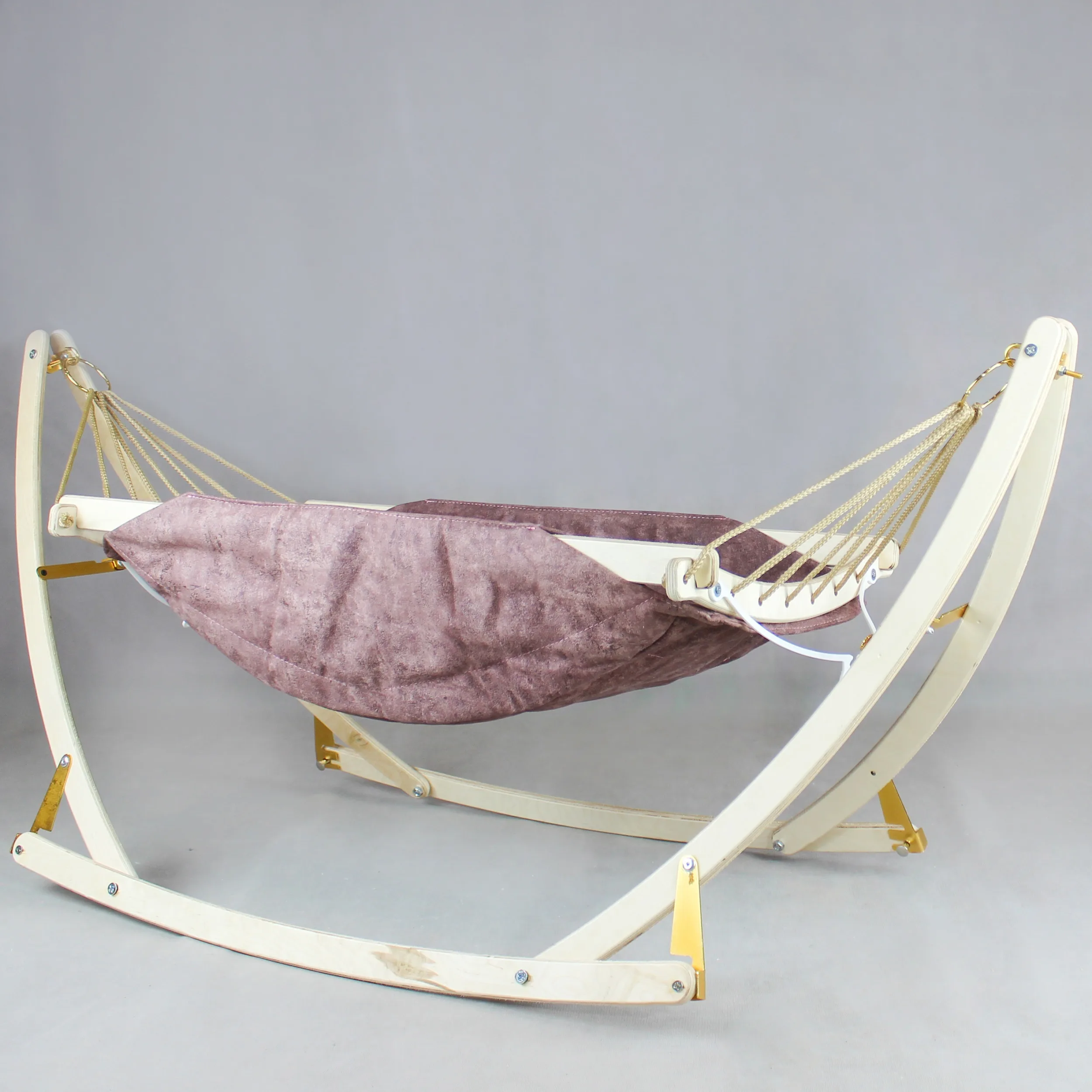 گهواره سنتی نوزاد شادی مدل تمام چوب