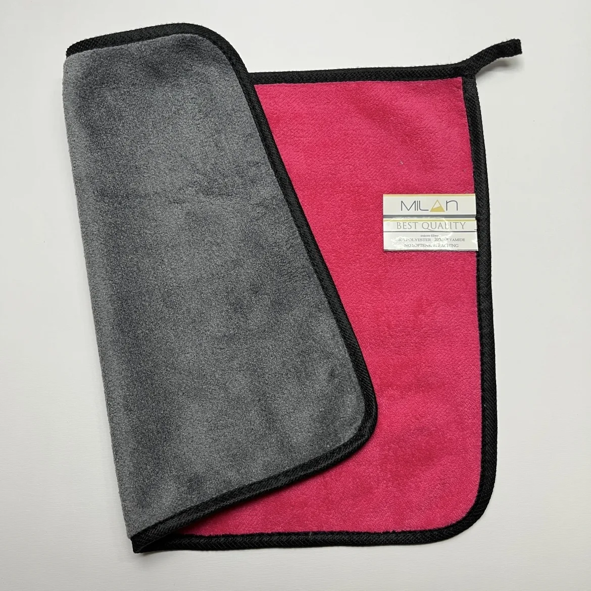 دستمال نظافت خودرو میلان مدل سوپر میکروفایبر پلاس بسته 4 عددی