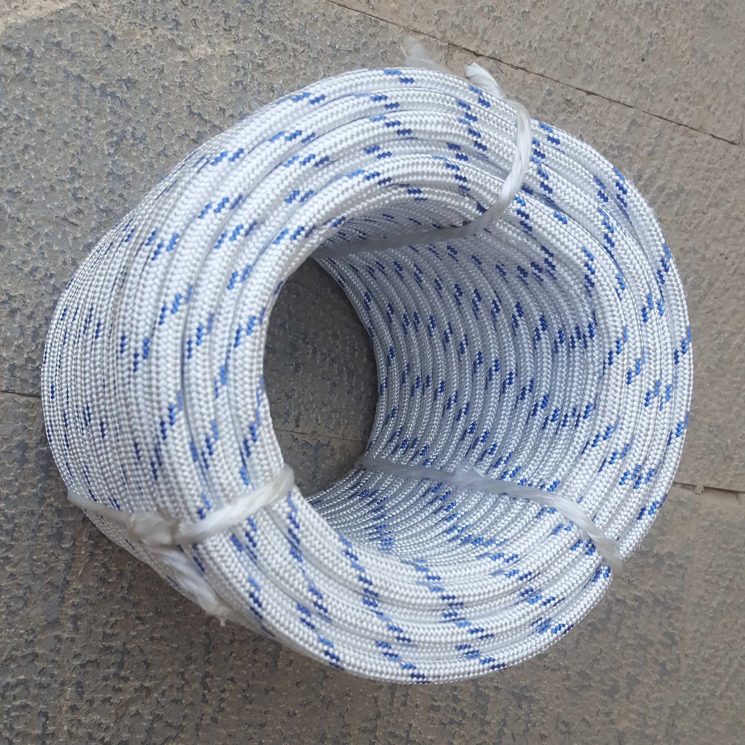 طناب صخره نوردی مدل ابریشمی کد BL-8mm طول 27.5 متر