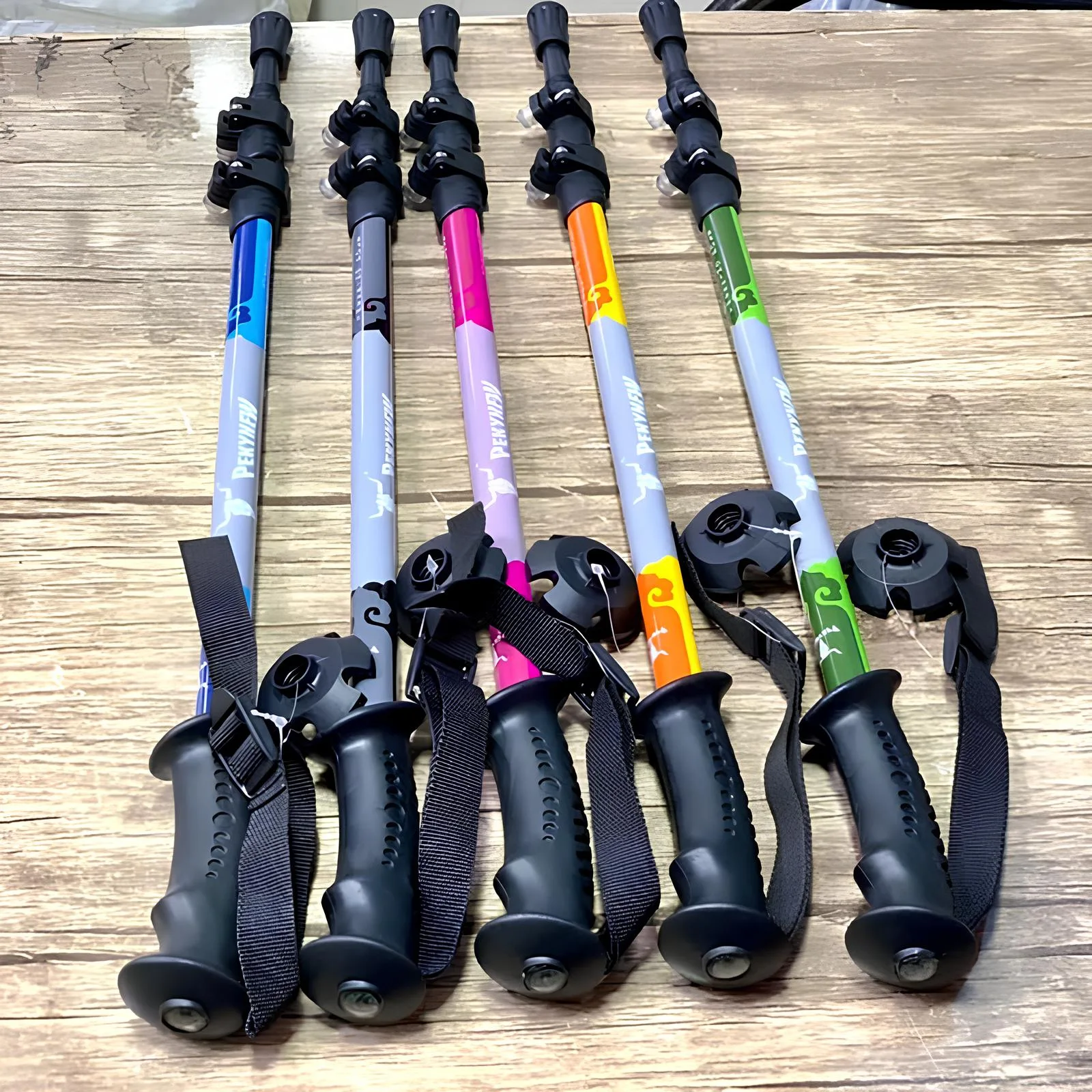 عصای کوهنوردی پکینیو مدل KR662 بسته 2 عددی