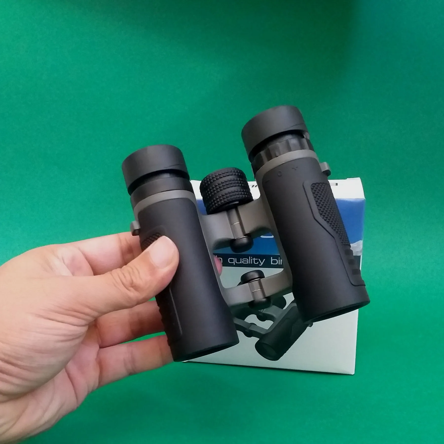 دوربین دوچشمی کومت مدل FMC 10X25