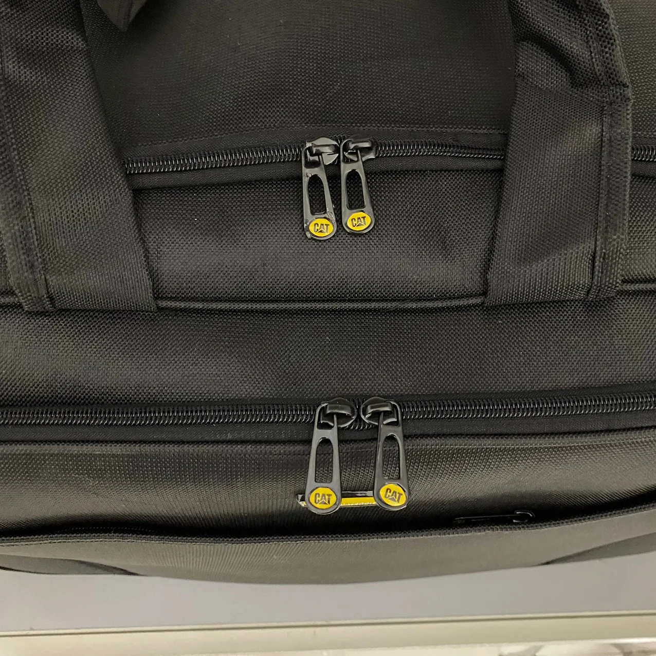 ساک سفری چرخ دار مدل CT