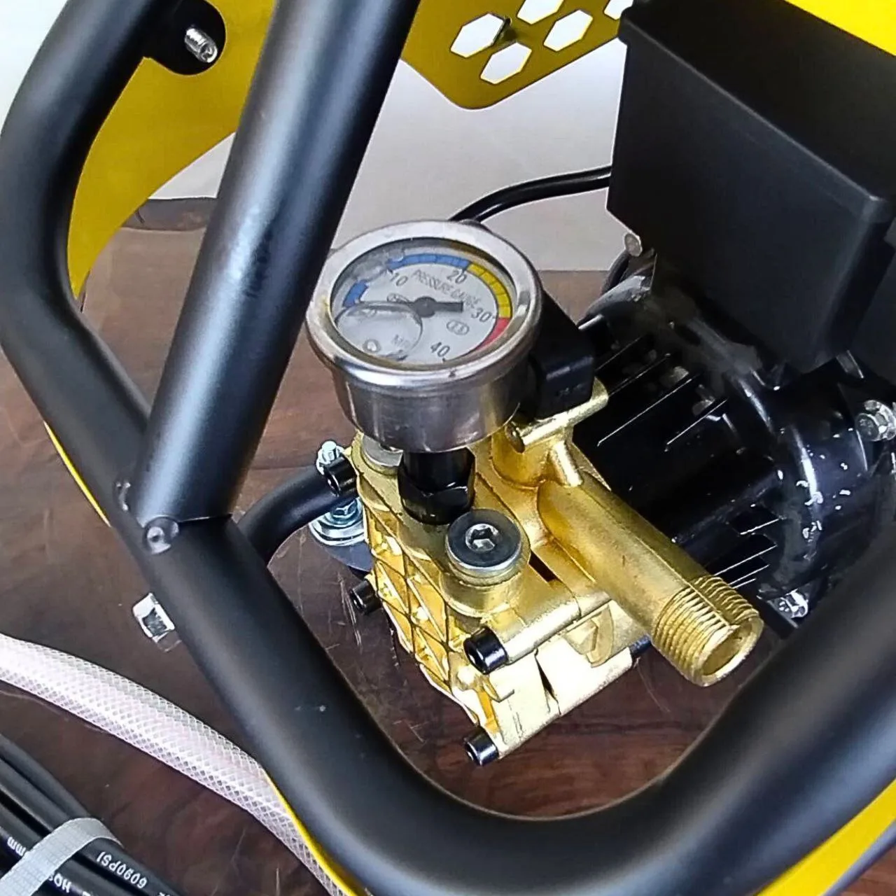 کارواش دینامی 330 بار 3880 وات اینتیمکث مدل 2026