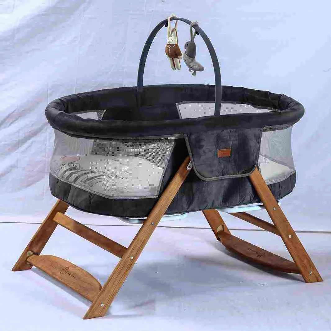 گهواره نوزاد مدل لوسی