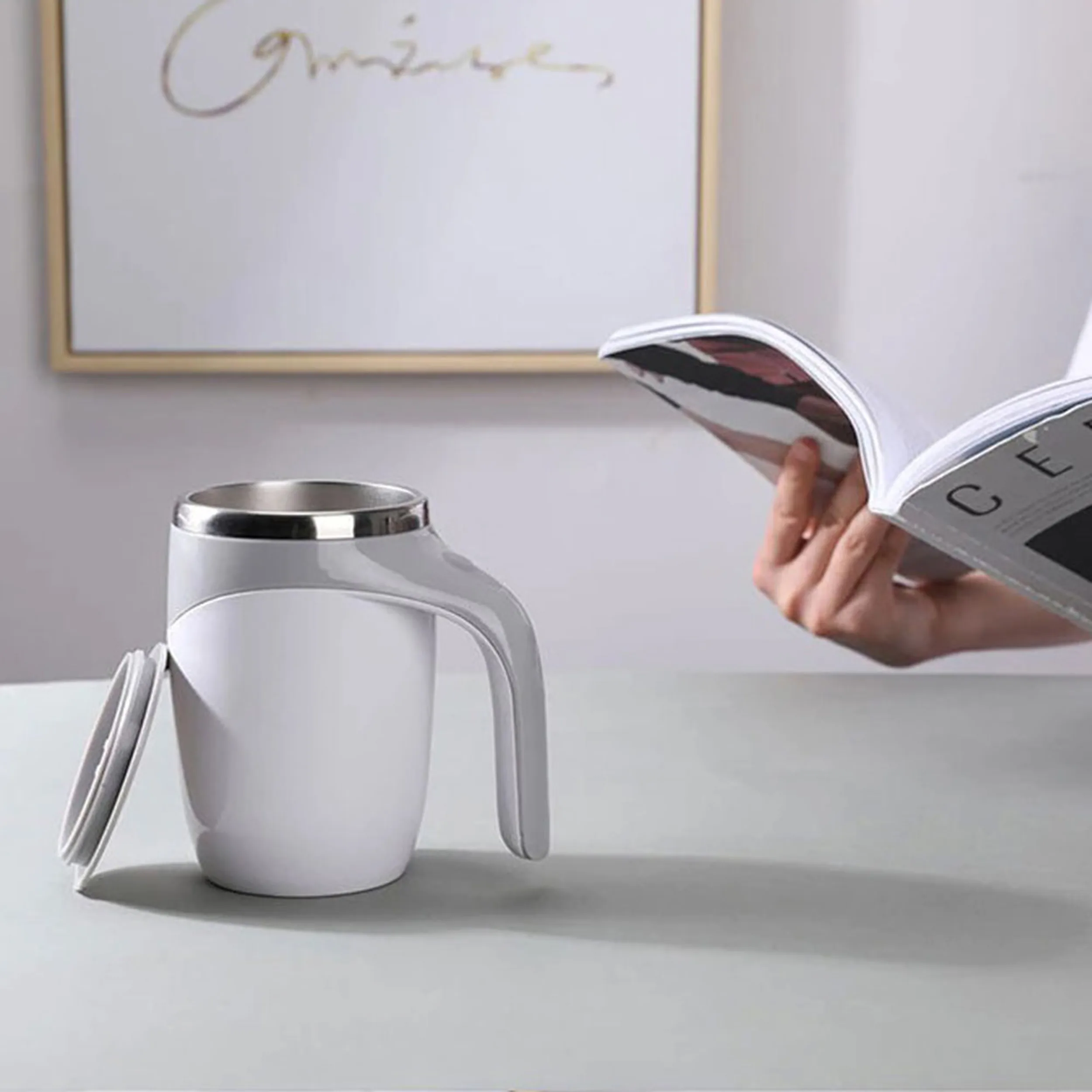 ماگ سفری مدل همزن دار کد DTM-630 گنجایش 0.380 لیتر