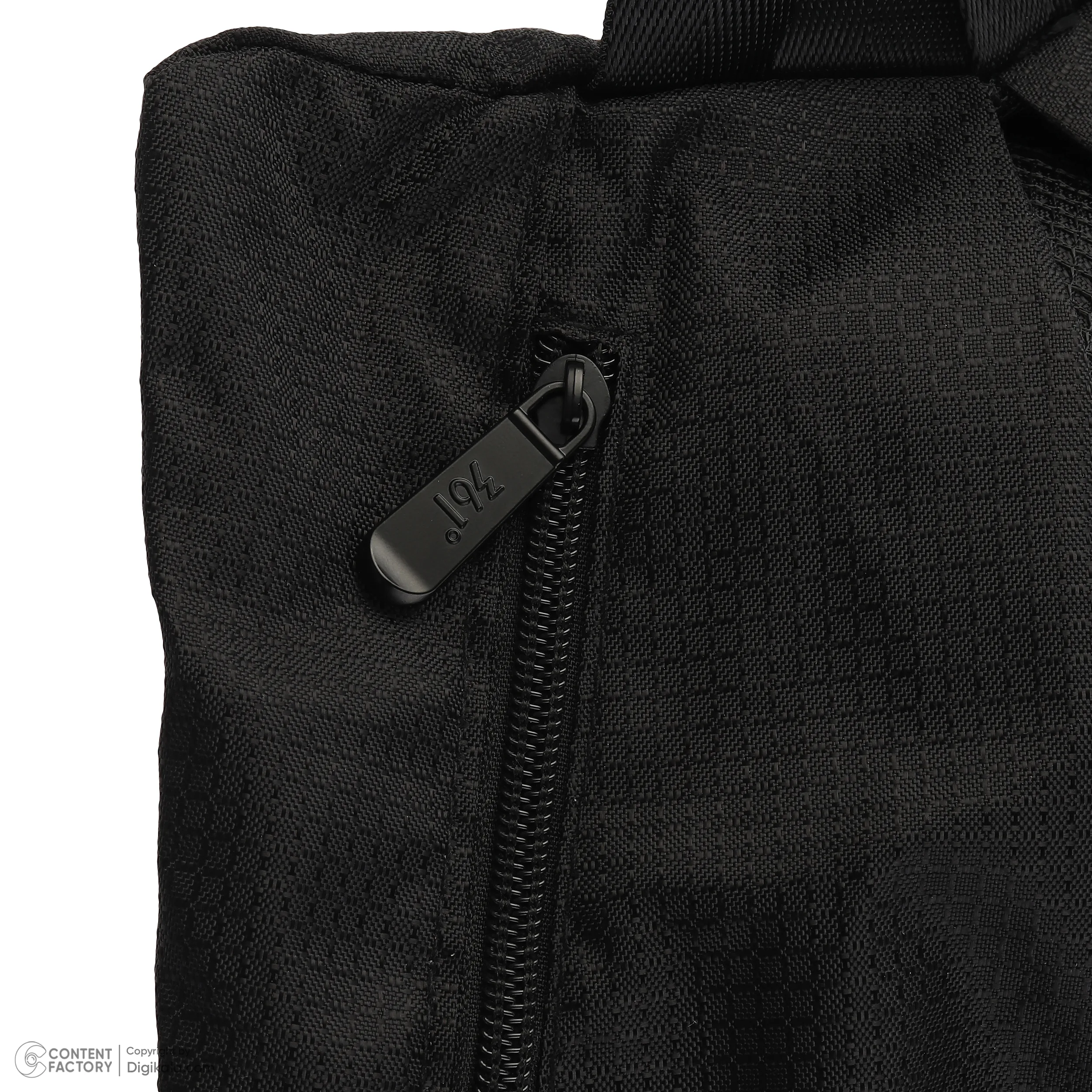 کوله پشتی ورزشی 361 درجه مدل SLY196016