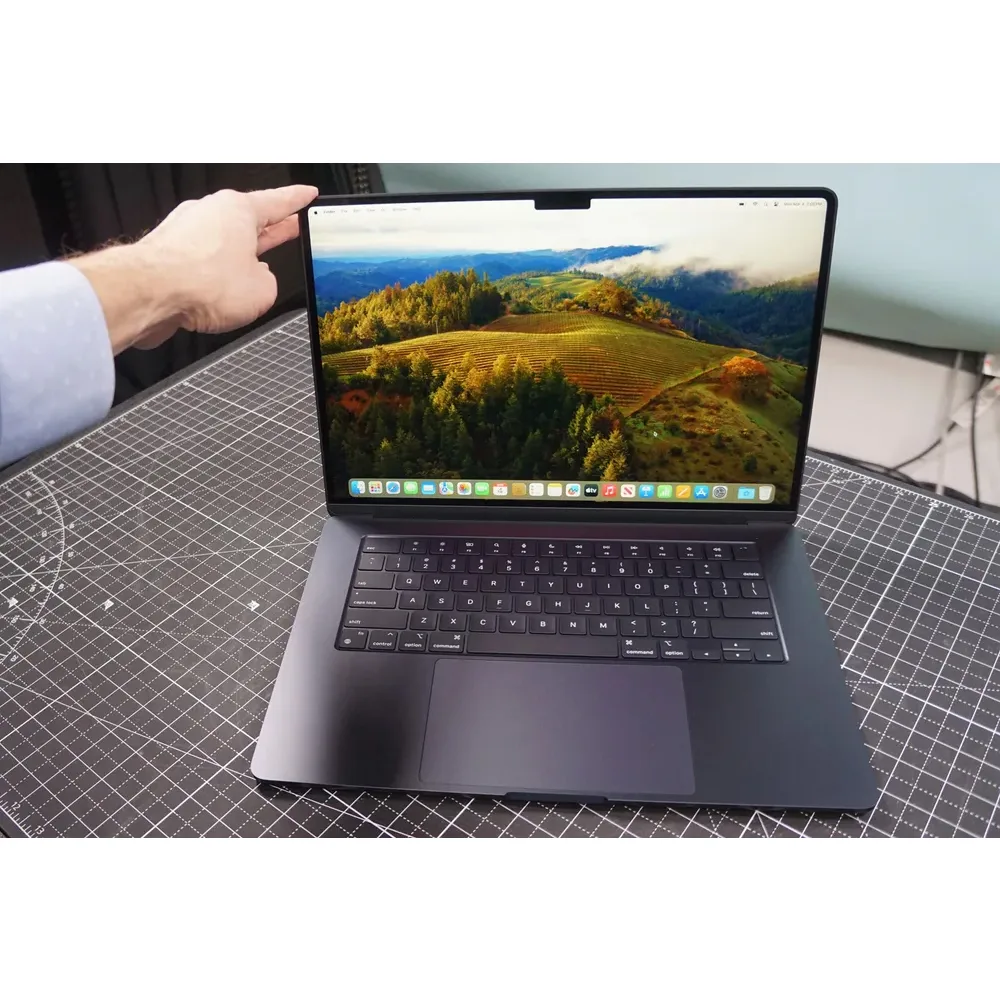 لپ تاپ 15.3 اینچی اپل مدل MacBook Air MXD33 2024 LLA-M3-16GB RAM-512GB SSD