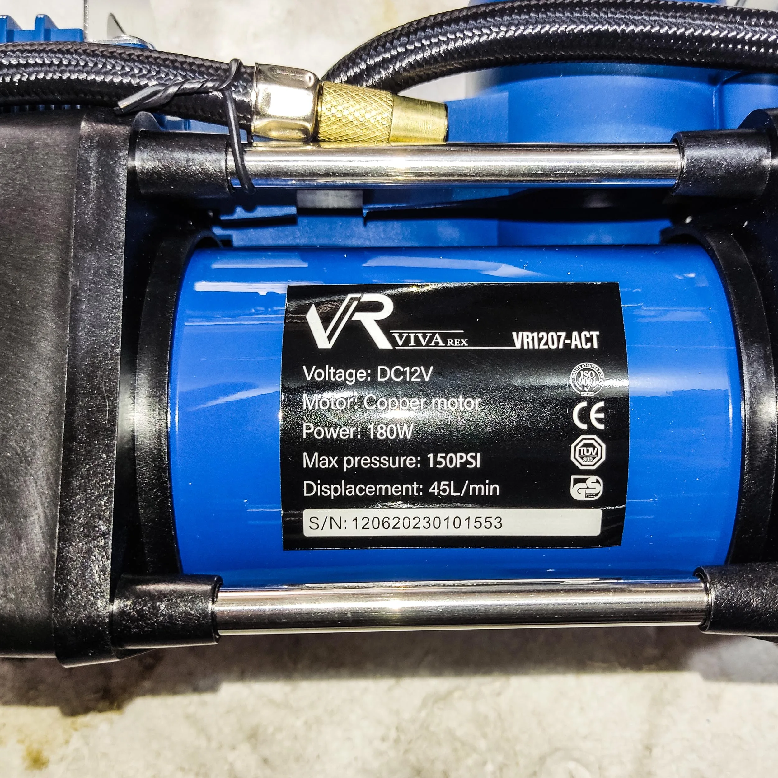 کمپرسور  هوا ویوارکس مدل دو سیلندر متصل به برق شهری کد VR 1207 ACT