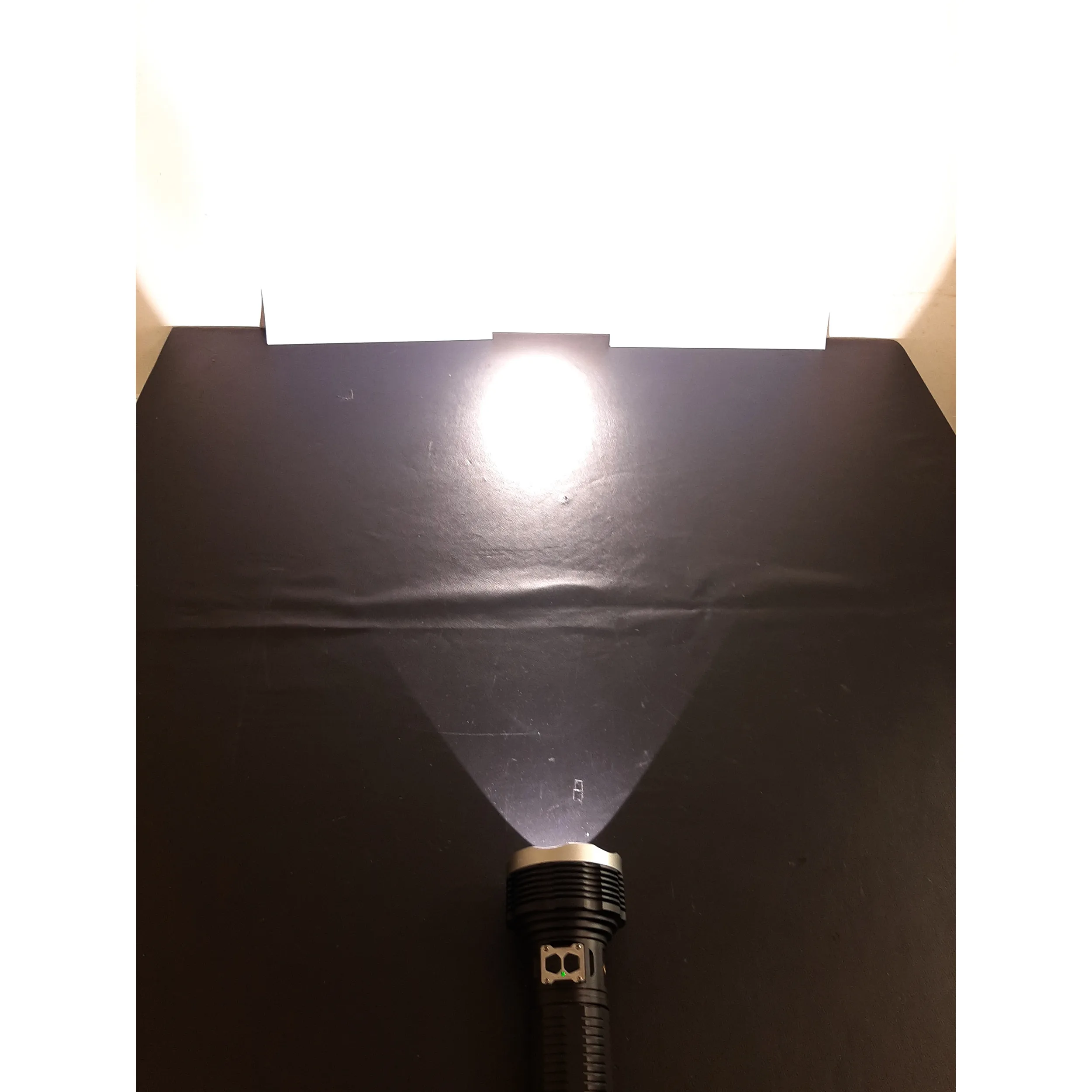 چراغ قوه دستی اسمال سان مدل Y-T207