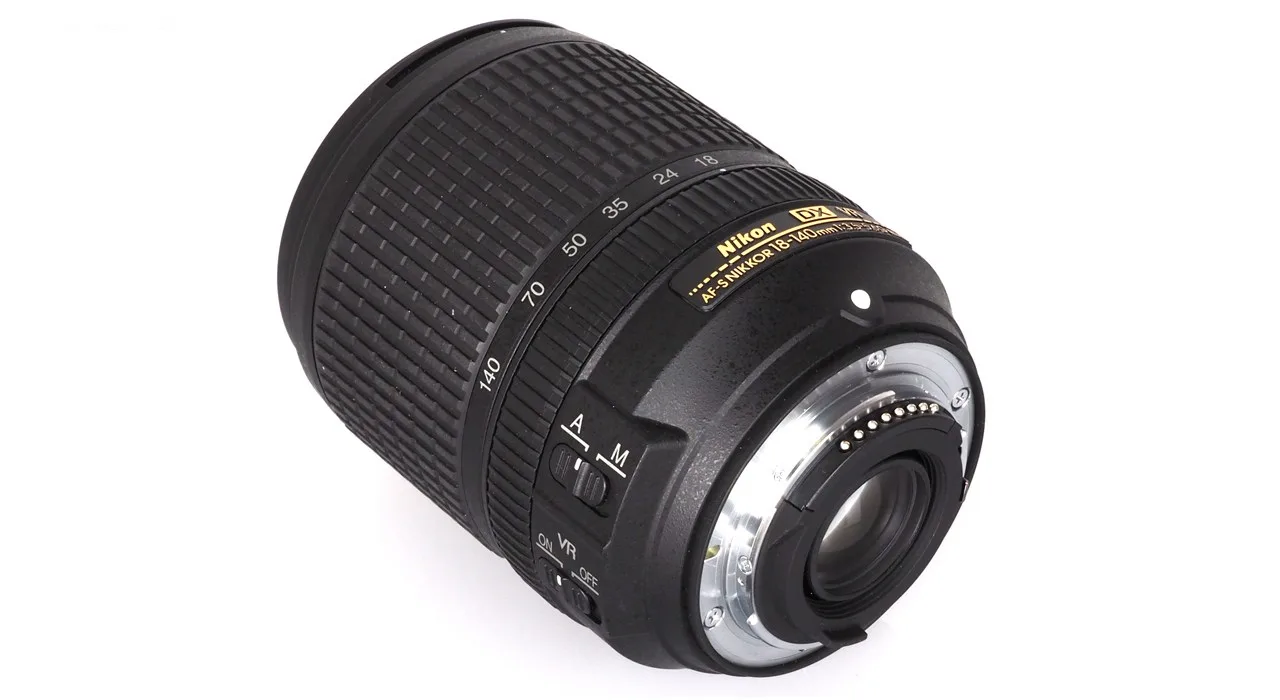 لنز نیکون AF-S 18-140mm f/3.5-5.6G ED DX VR