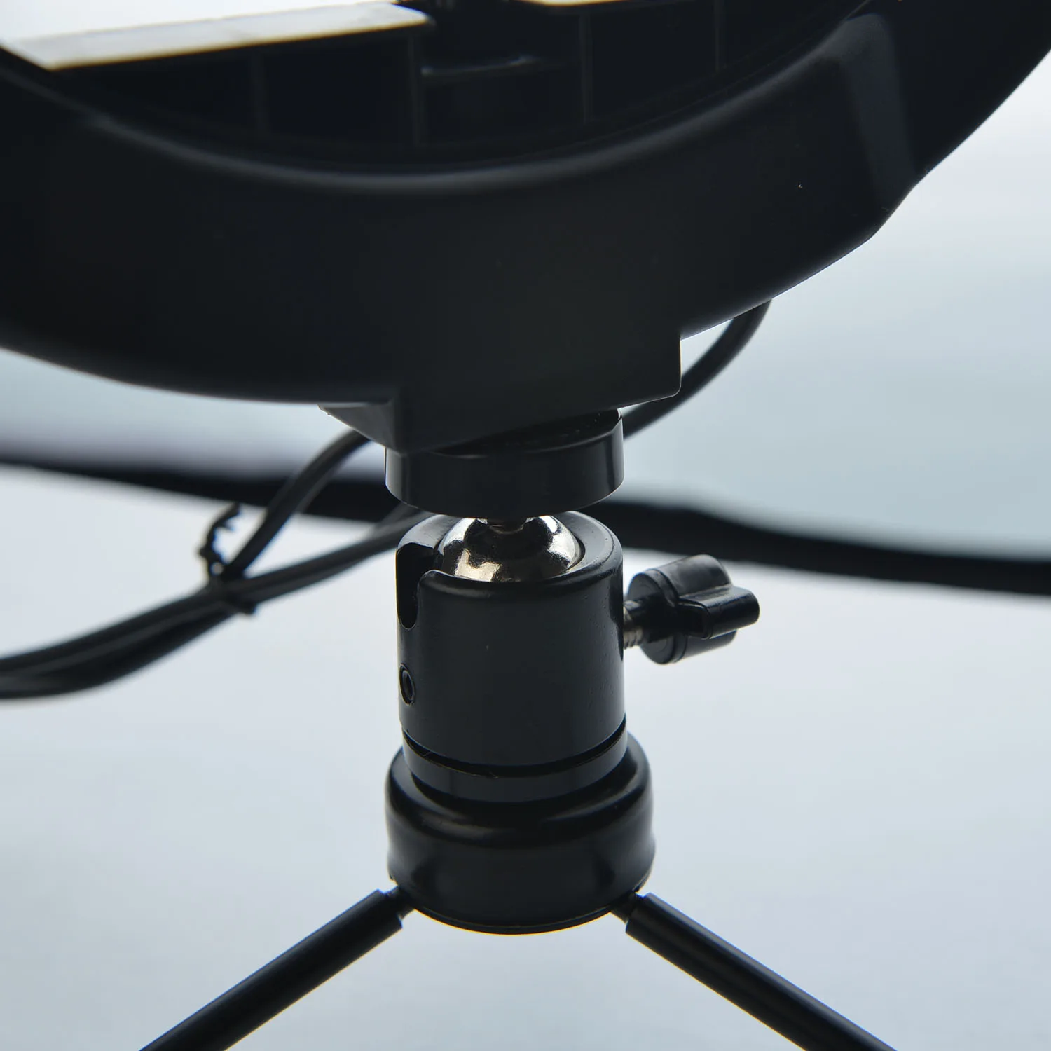 رینگ لایت مدل MJ26-RGB