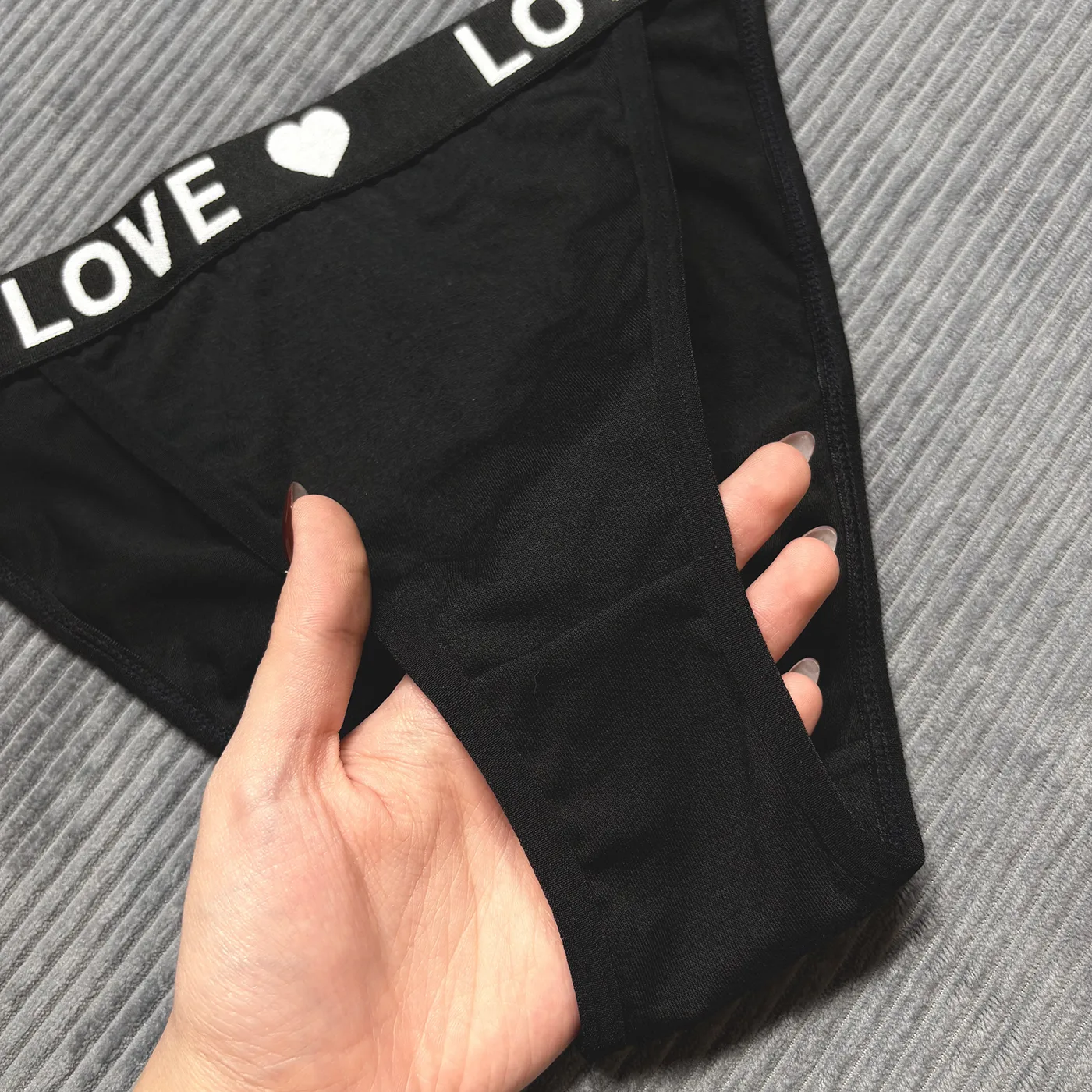 ست شورت و سوتین ورزشی زنانه مدل 7703