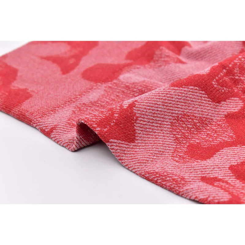 شلوارک ورزشی زنانه نویابی مدل چریکی رنگ قرمز