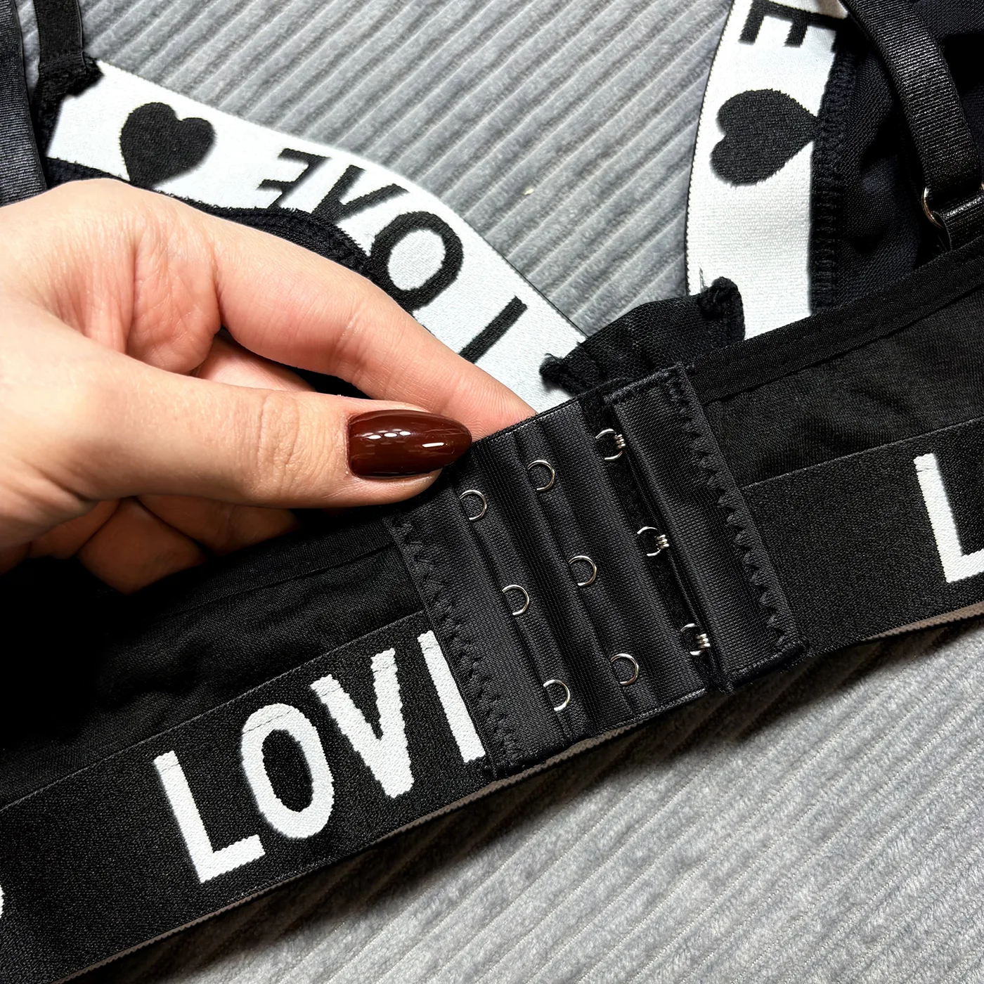 ست شورت و سوتین ورزشی زنانه مدل 7703