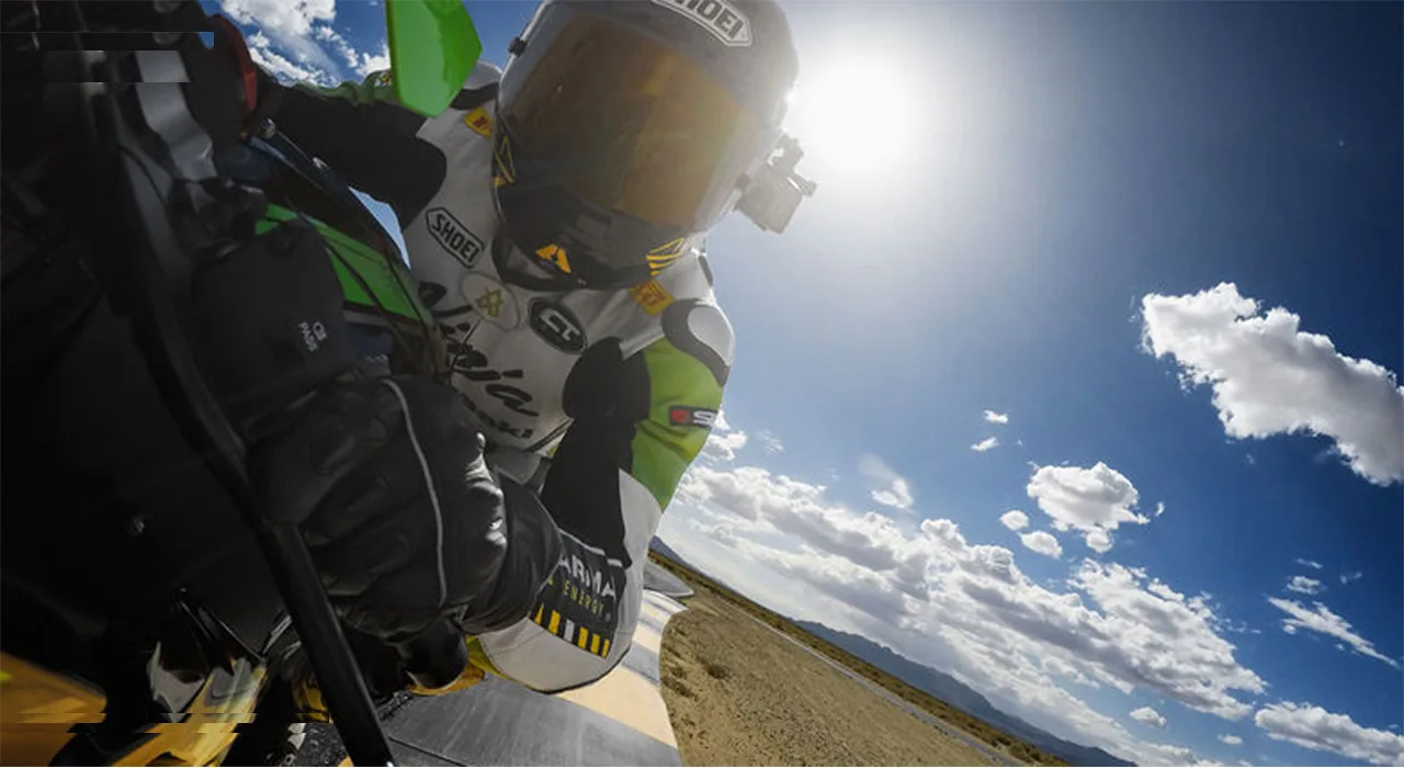 پایه نگهدارنده گوپرو مدل HELMET FRONT-SIDE MOUNT
