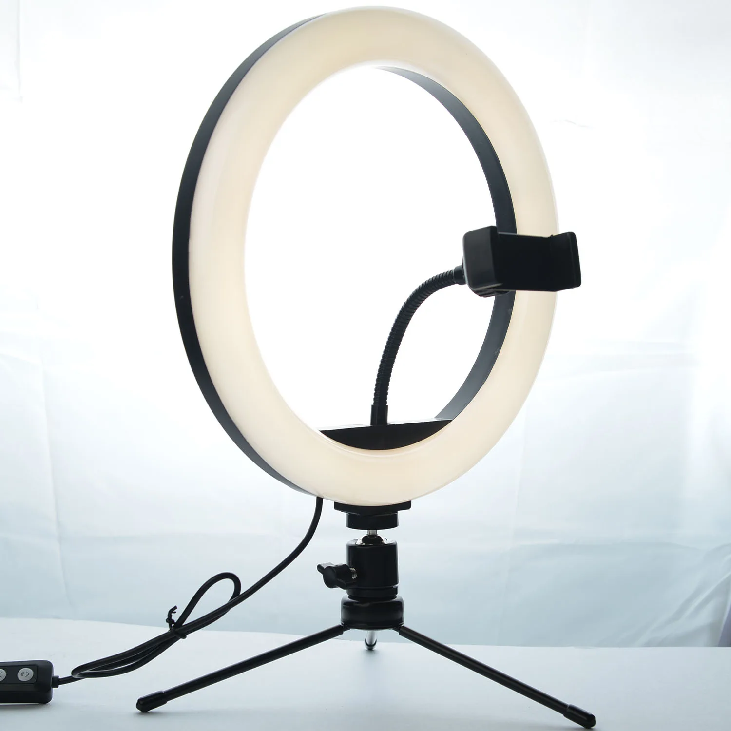 رینگ لایت مدل MJ26-RGB