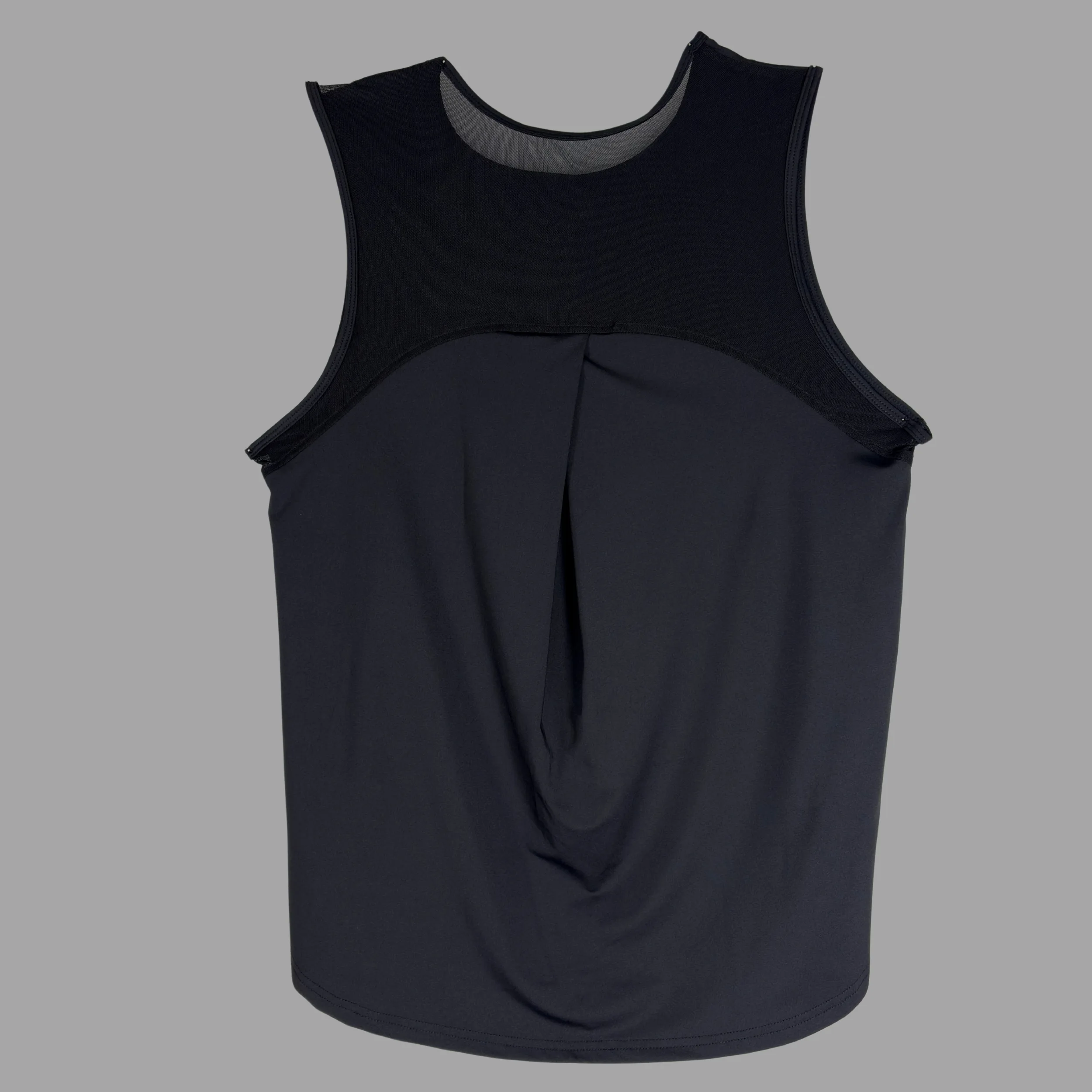 تاپ ورزشی زنانه مدل نیو