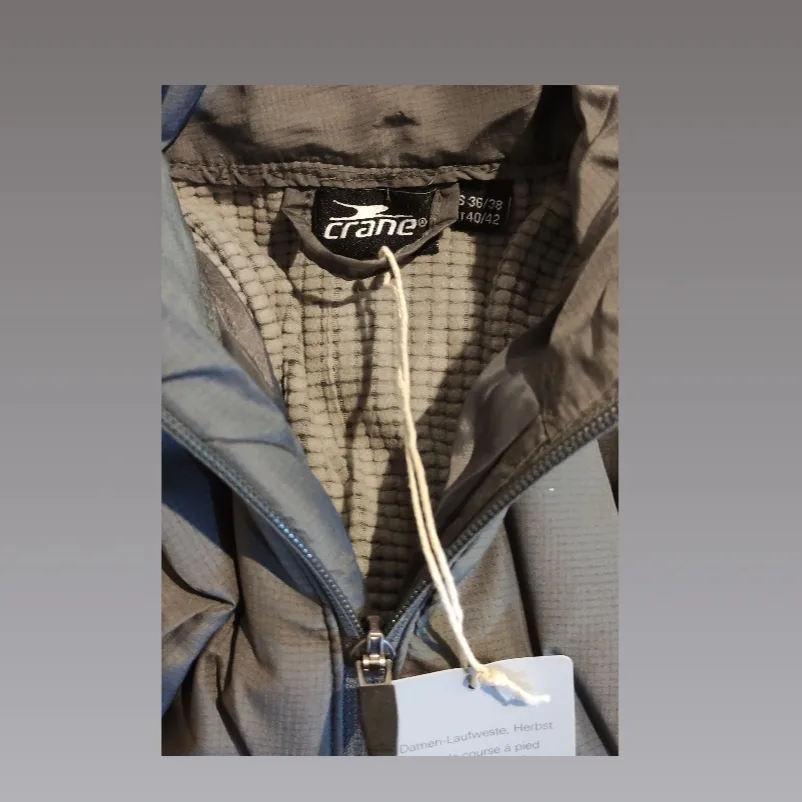 جلیقه ورزشی زنانه کرین مدل Cr30000