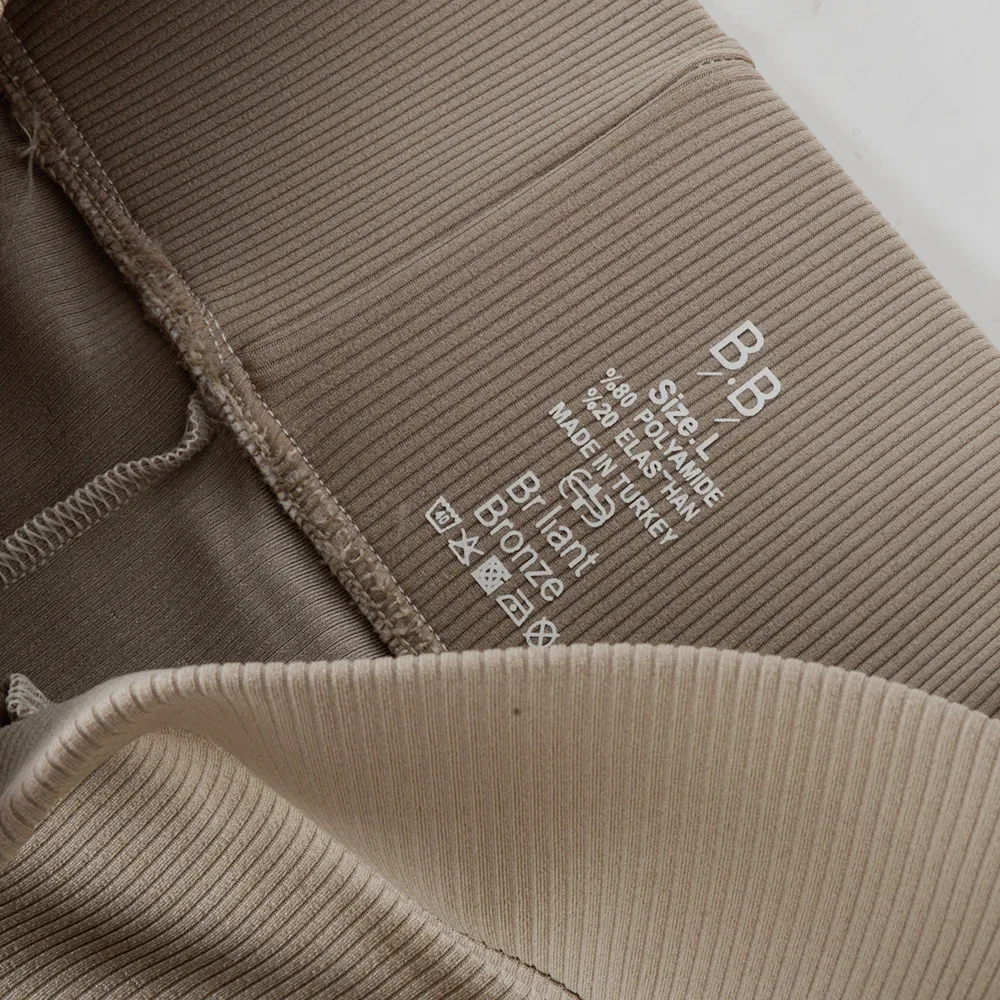 لگینگ زنانه مدل 125015809 کبریتی