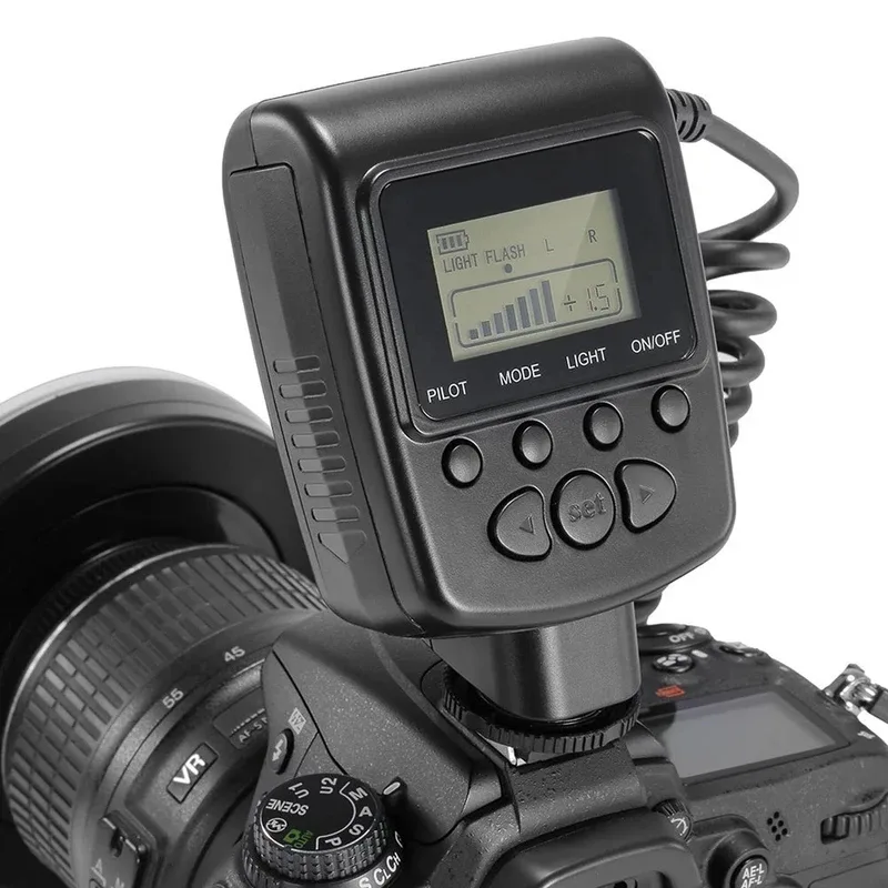 فلاش دوربین مدل RF-550D