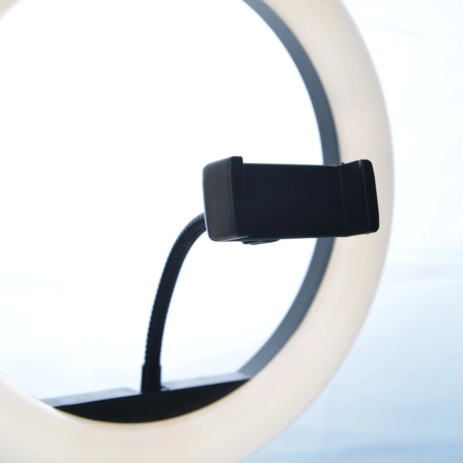 رینگ لایت مدل MJ26-RGB