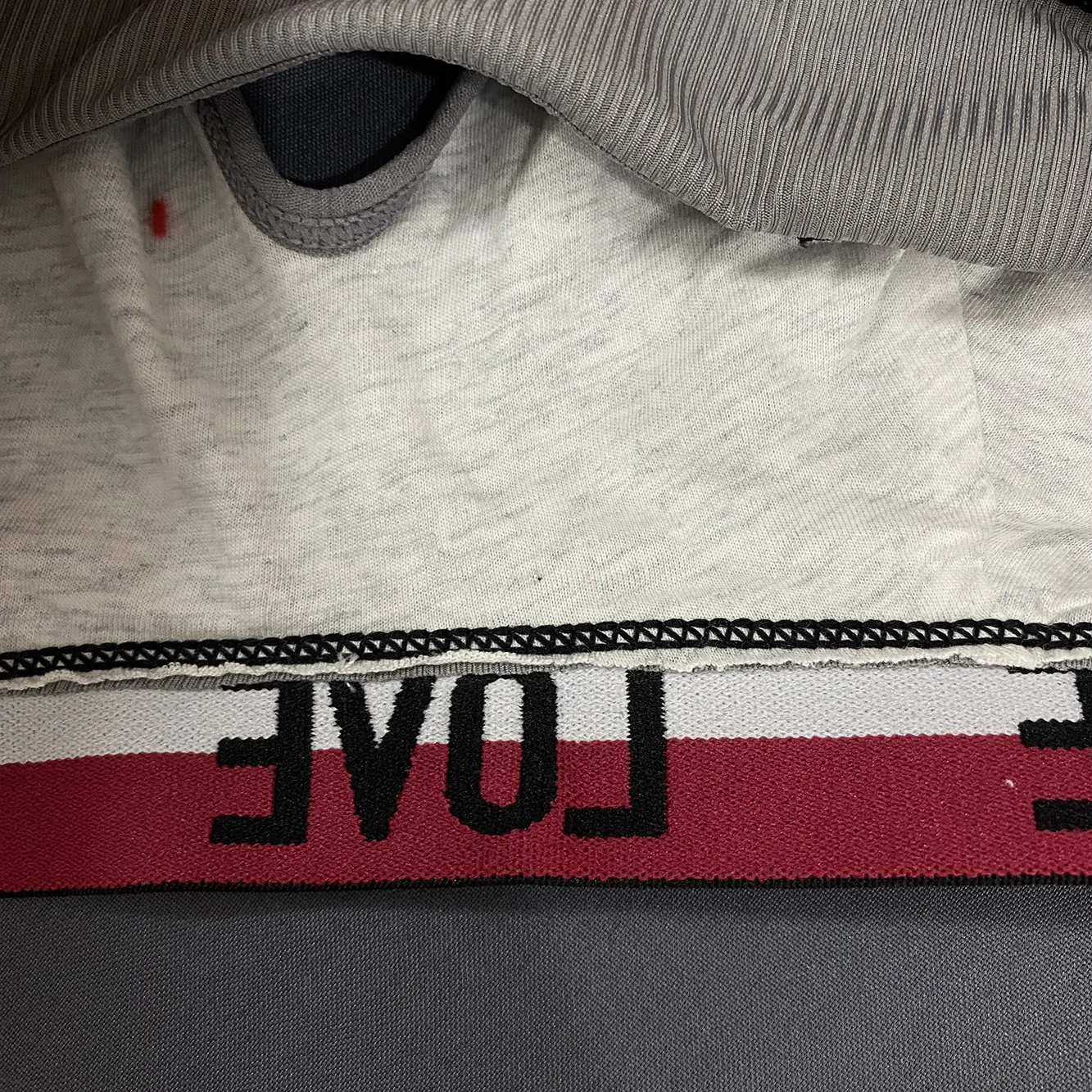 ست نیم تنه و شورت ورزشی زنانه مدل P2T21