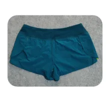 شلوارک ورزشی زنانه بروکس مدل BR 19796756