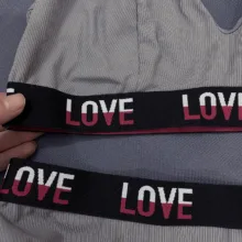 ست نیم تنه و شورت ورزشی زنانه مدل P2T21