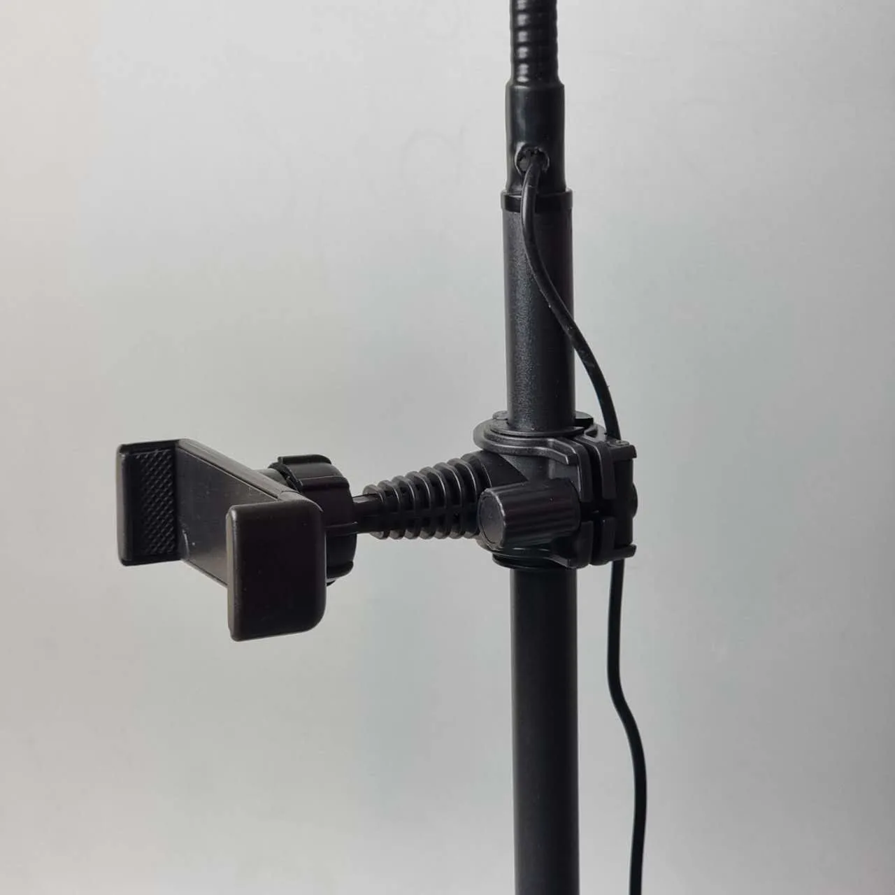 رینگ لایت مدل STND-12CM