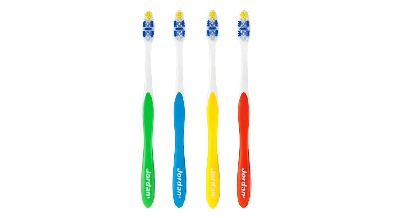 مسواک جردن مدل Total Clean متوسط