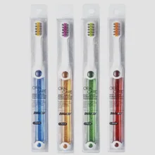 مسواک دیجو مدل D143 با برس نرم مجموعه ۴ عددی