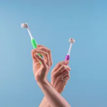 مسواک کودک بالین مدل Dura با برس نرم