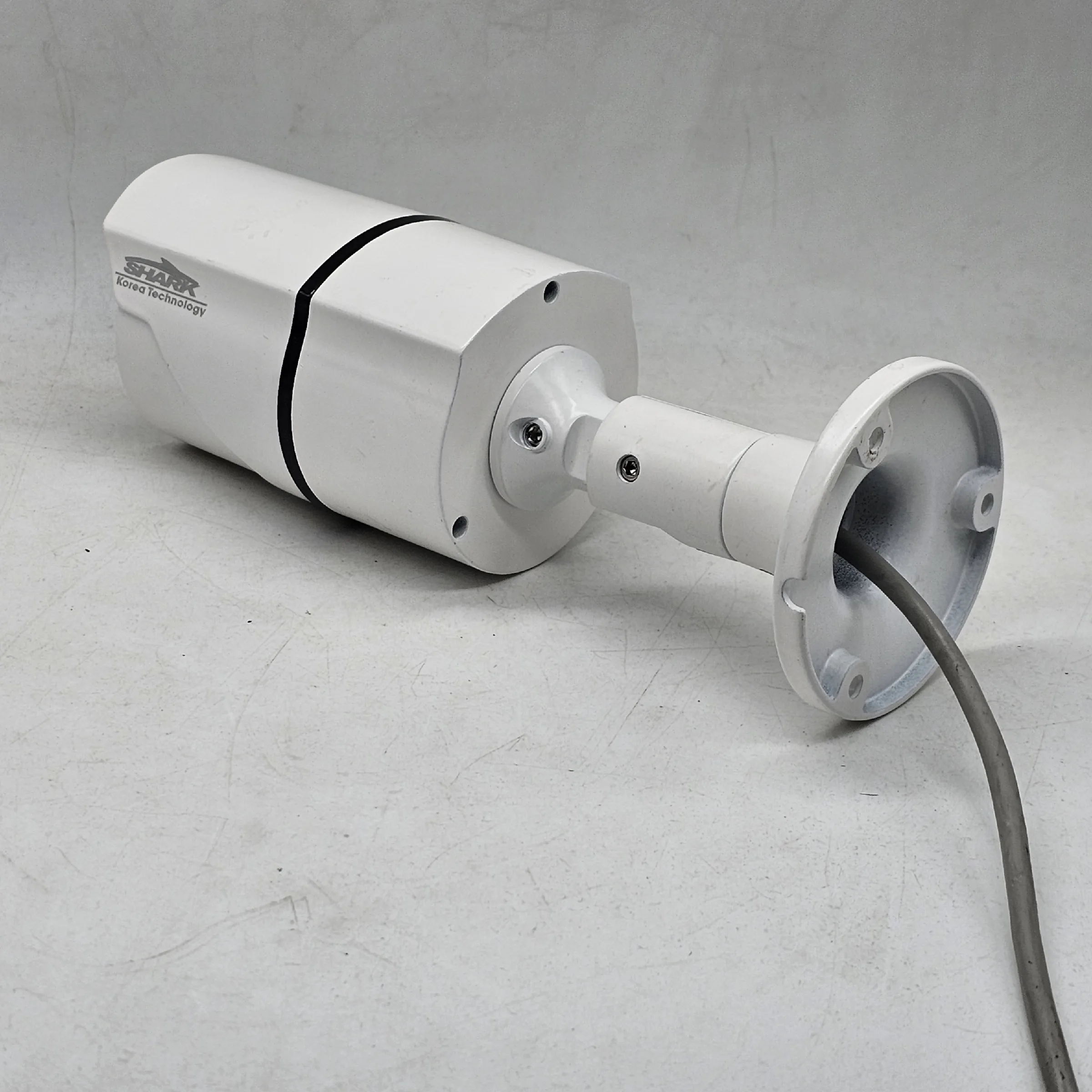 دوربین مداربسته شارک مدل warm light-SH4030FTL53AHD