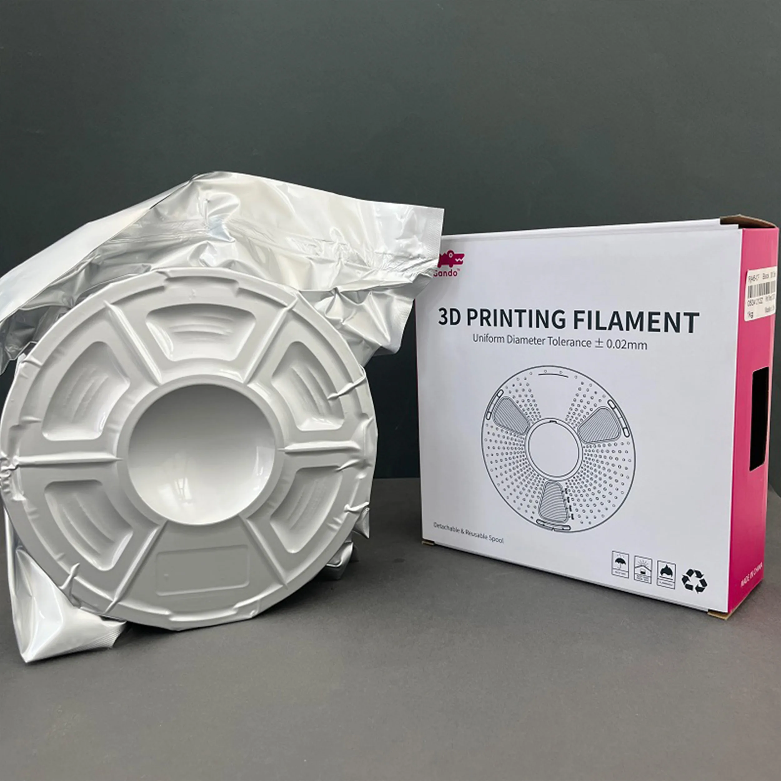 فیلامنت پرینتر سه بعدی ابزارهای ساخت و تولید گاندو مدل PA6CF قطر 1.75 میلی متر 1 کیلوگرم