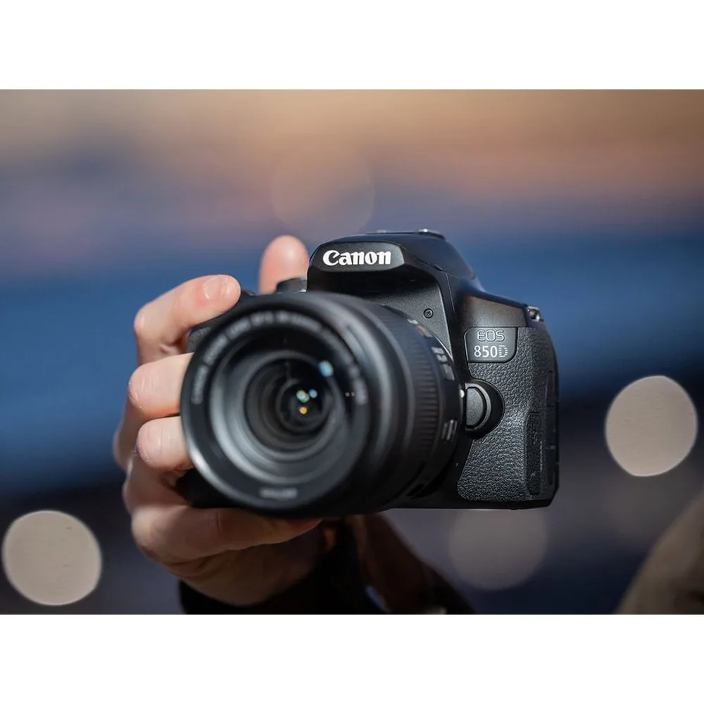 دوربین دیجیتال کانن مدل EOS 850D به همراه لنز 18-135 میلی متر IS USM