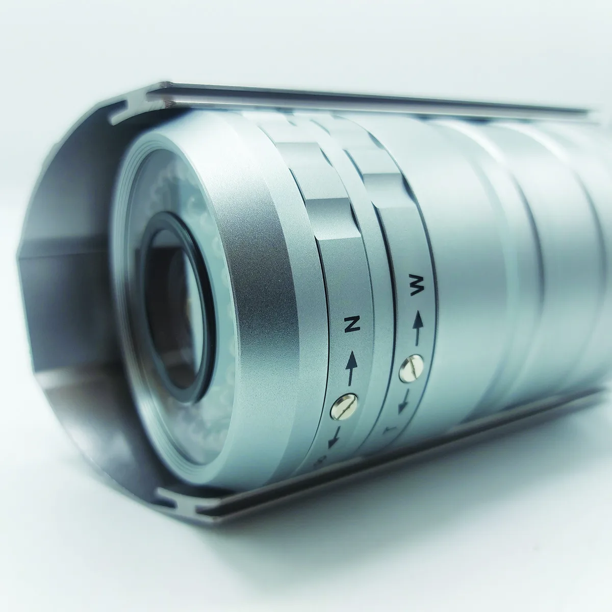 دوربین مدار بسته آنالوگ میکرودیجیتال مدل MDC-6220VTD-48