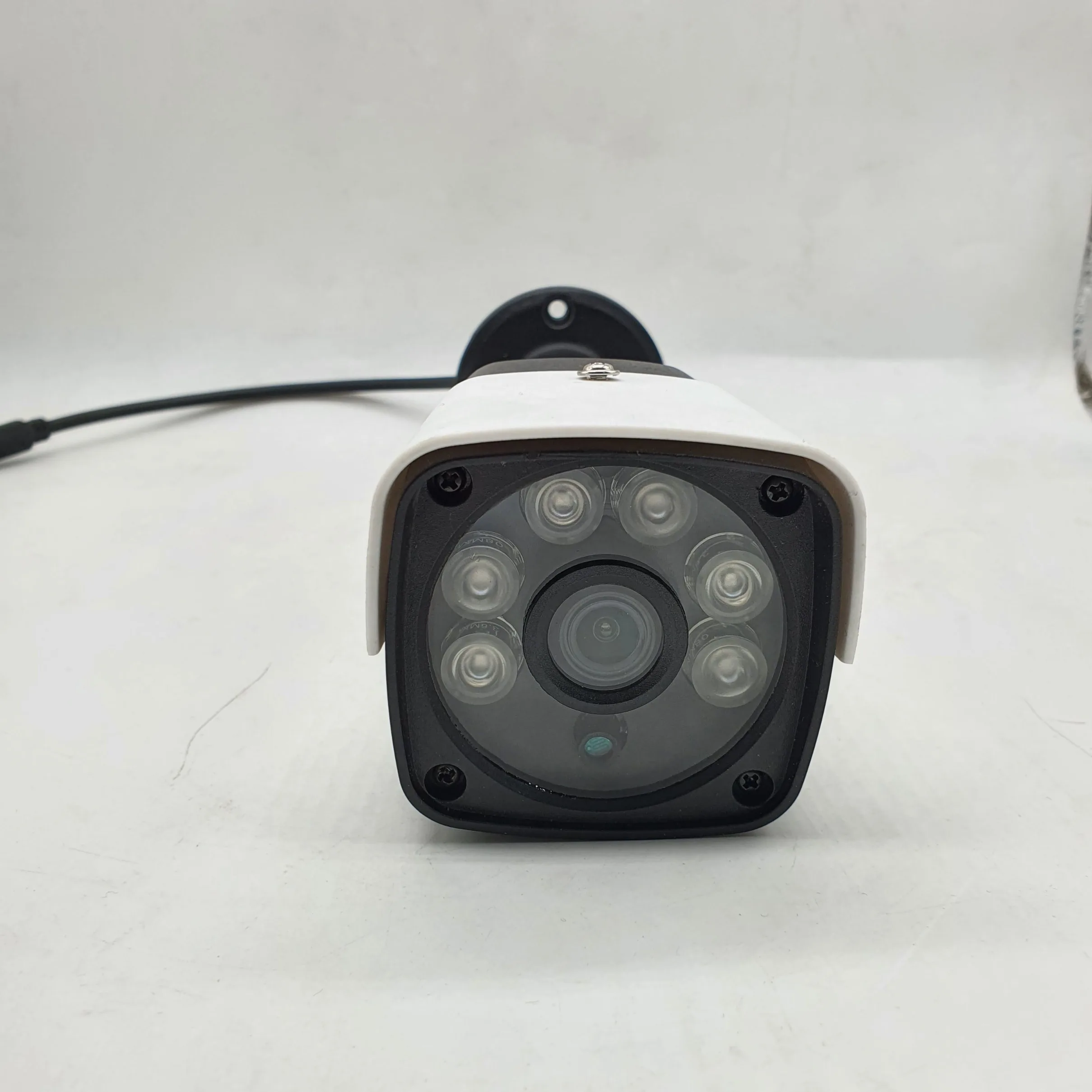 دوربین مداربسته شارک مدل AHD- 405/1