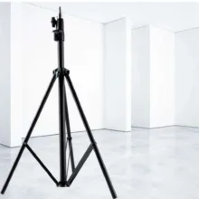 سه پایه نگهدارنده نور مدل H830