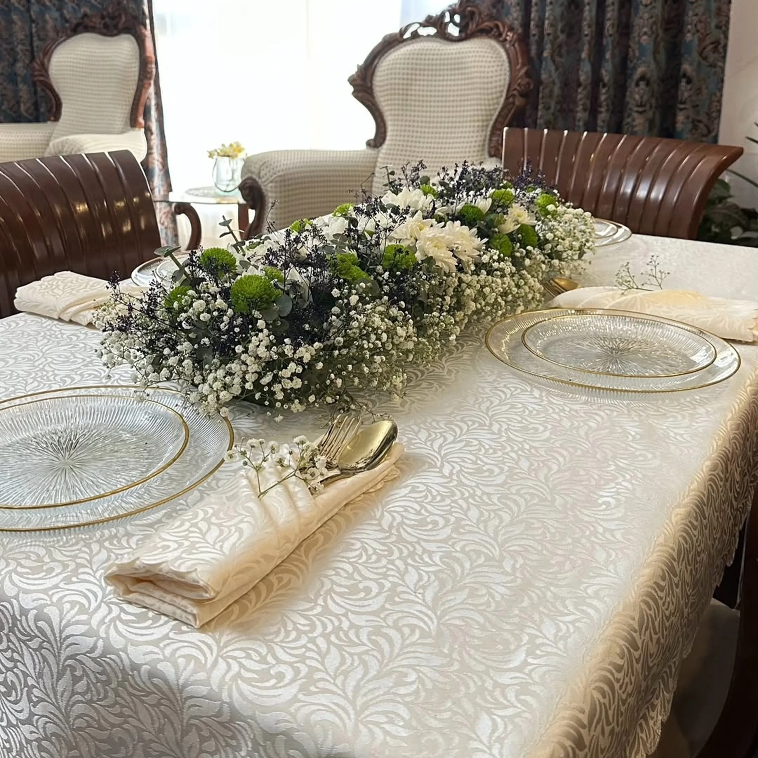 رومیزی رزین تاژ مدل پراگ سایز 220x150 سانتیمتر