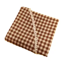 رومیزی پانیذ پود مدل چهارخانه مربع سایز 140×140 سانتی‌متر