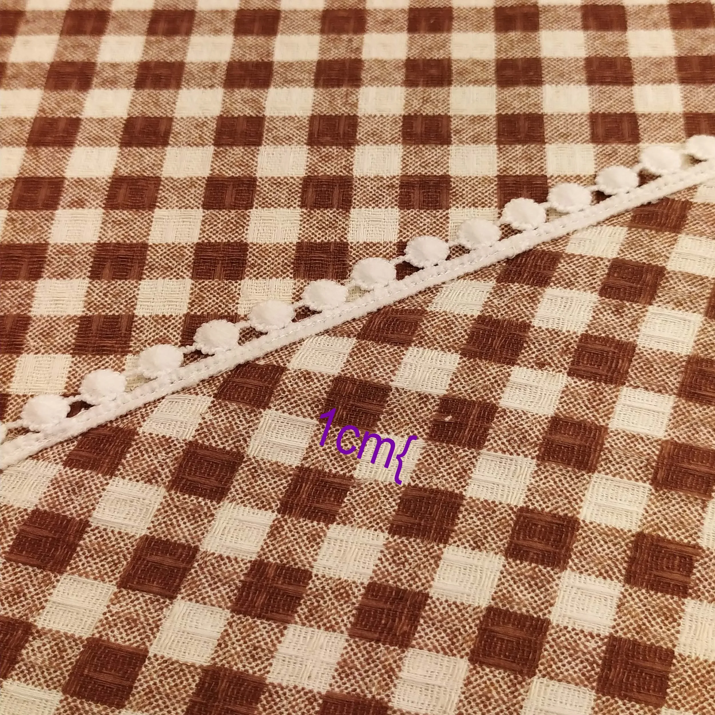 رومیزی پانیذ پود مدل چهارخانه مستطیل سایز 280x140 سانتیمتر
