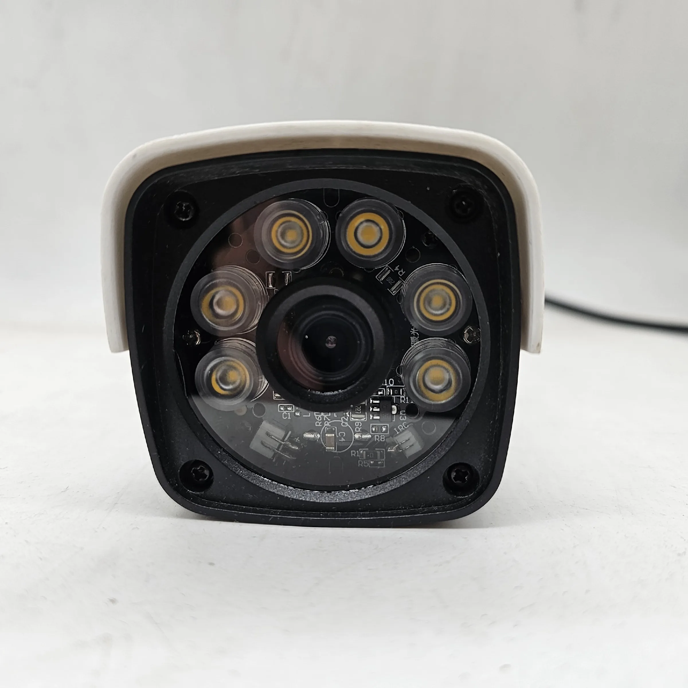 دوربین مداربسته شارک مدل warm light-SH4040FTL53AHD