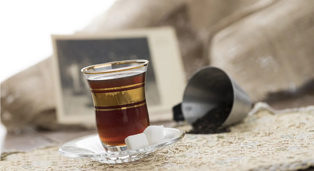 چای سیاه سنتی انگلیسی توینینگز مقدار 450 گرم